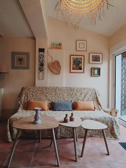 Dolce Vita En Provence Châteaurenard France